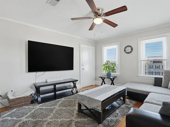 18 Cocasset St APT 5