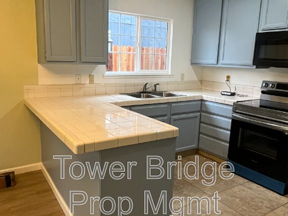 5th image of 8676 Tiogawoods Dr