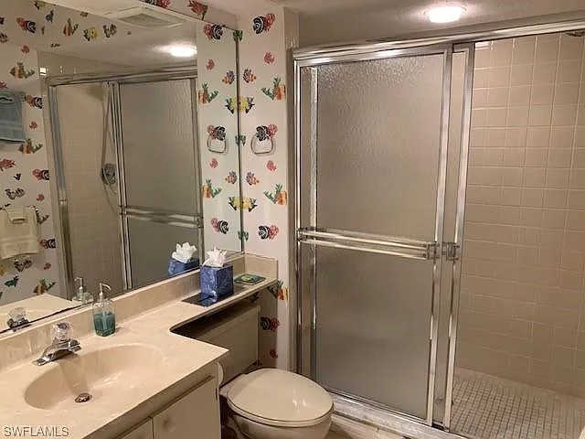 611 Bridgeway Ln — Photo 16