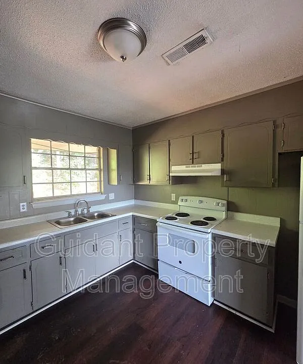 38 Manatee Ln #8A