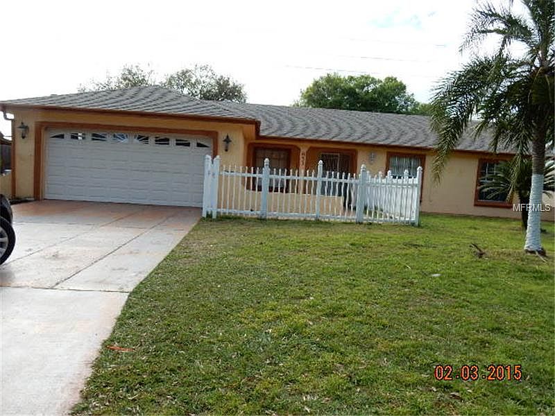 1st image of 853 Aspenwood Cir