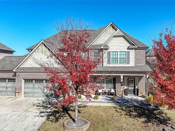 2576 Holden Spring Dr, Dacula, GA 30019