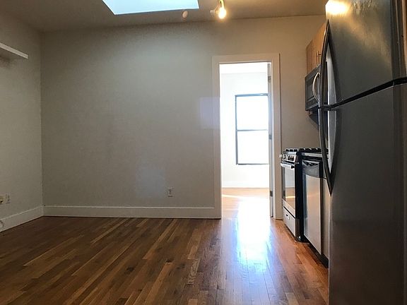 4th image of 1177 Bedford Ave #4I