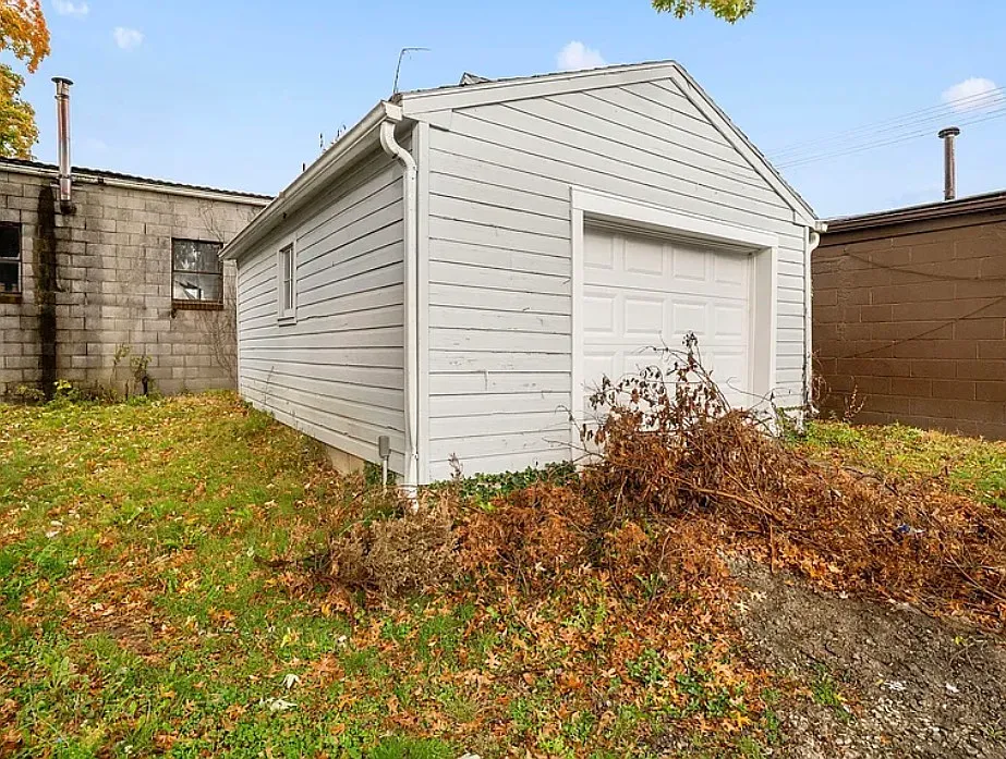 3 bed, 1508 sqft, $900 — Photo 4