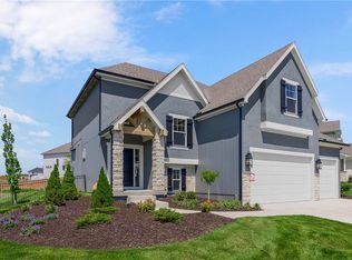 2404 W 177th St, Overland Park, KS 66085