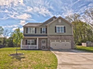 100 Knobby Tree Ct, Winston Salem, NC 27127