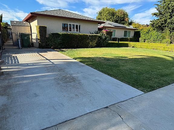 2nd image of 2957 Bell Ave