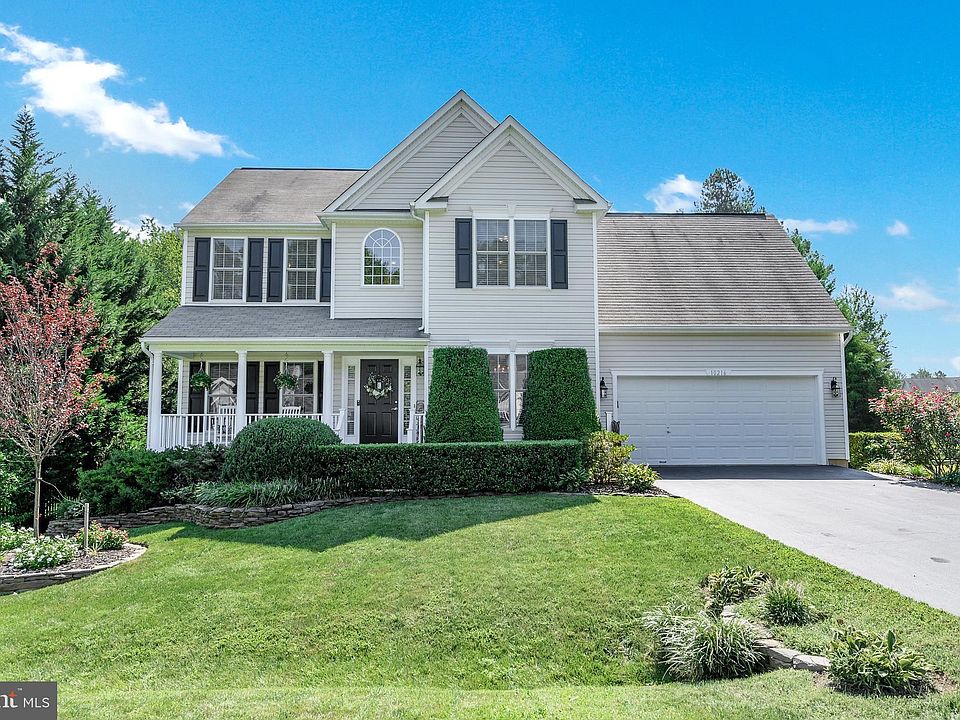 1st image of 10216 Spring Creek Dr