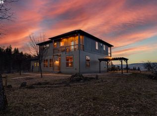 2257 Dundas Way, Mosier, OR 97040