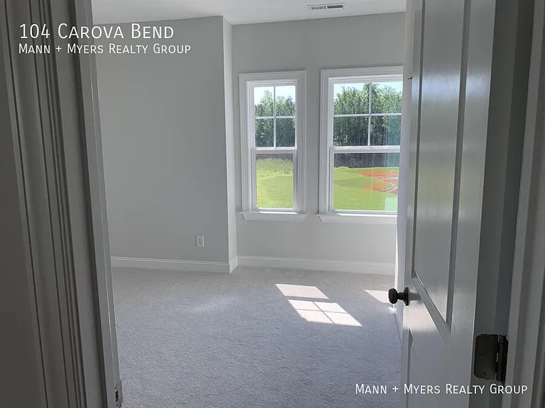 104 Carova Bnd — Photo 39