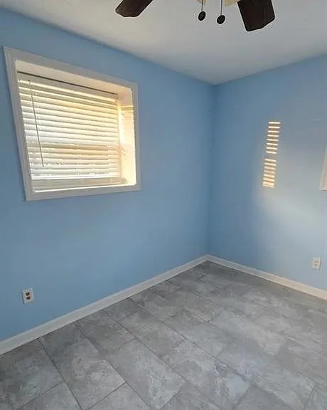 3083 Claiborne Dr — Photo 3