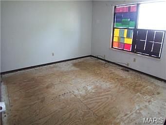 5th image of 6757 Odell St