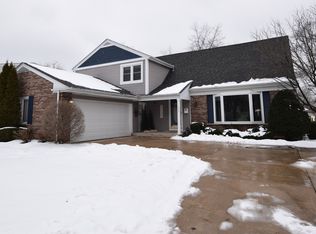 433 S Elm St, Palatine, IL 60067