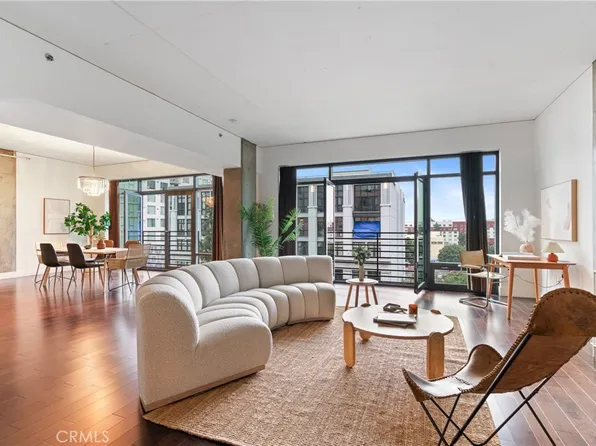 1111 S Grand Ave APT 715, Los Angeles, CA 90015