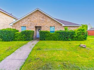 505 Cypress Ct, Red Oak, TX 75154