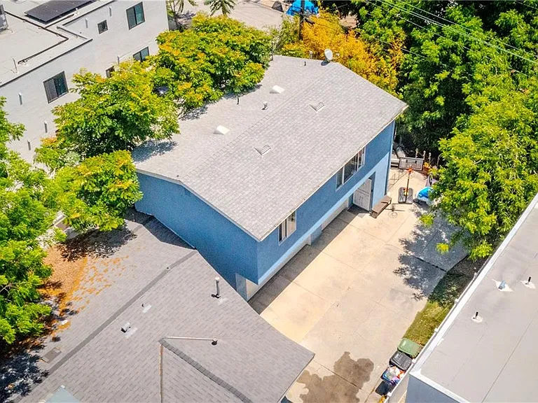 4218 Dalton Ave — Photo 2