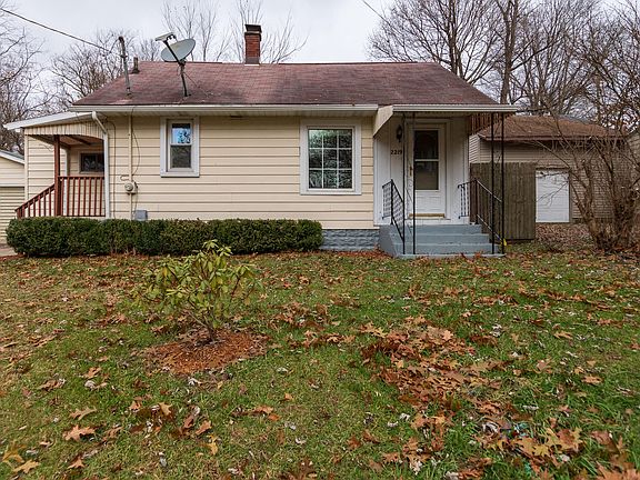 2nd image of 2219 Charles Ave