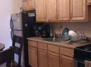 216 Schaefer St APT 3L, Brooklyn, NY 11207