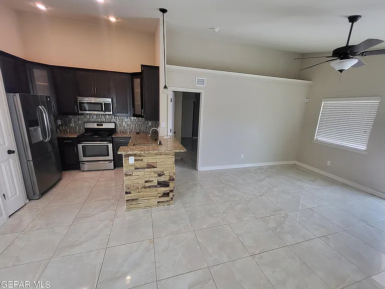 14753 Ava Leigh Ave — Photo 4