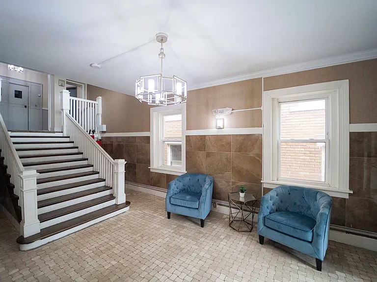 Packard West Hartford — Photo 15