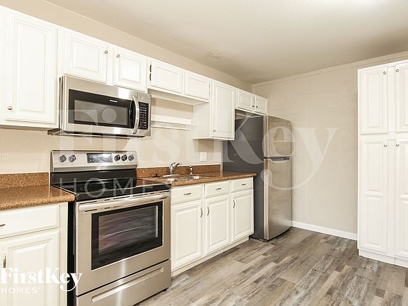 5th image of 6233 S 18th Ave