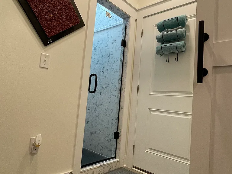 5487 Dallas Ct — Photo 18