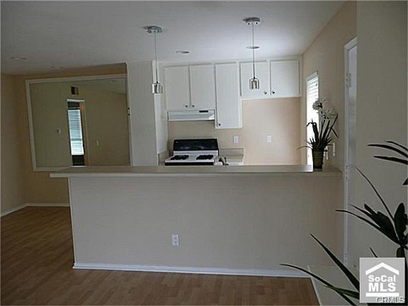 3rd image of 2861 S Fairview St #F861