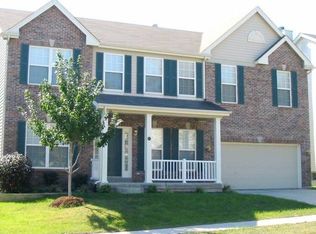 832 J B Hunt Ct, Ellisville, MO 63021