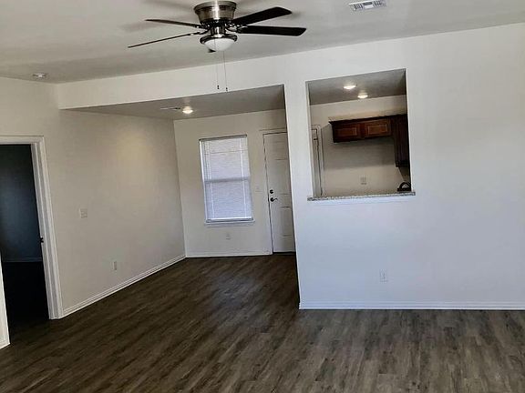 3rd image of 5170 Patricia Blvd #1613