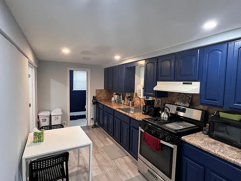 220 Bergen St #1 — Photo 3