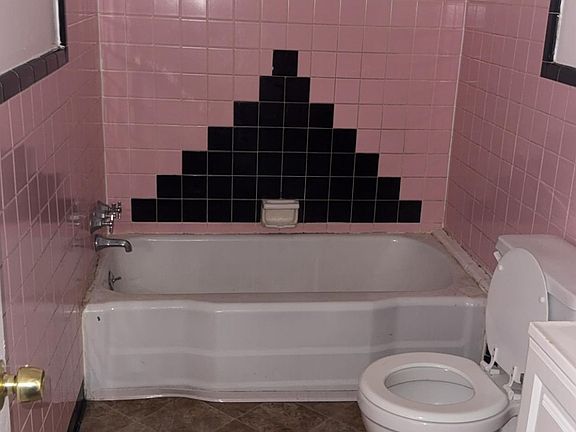 2nd image of 1145 Sloan Ave
