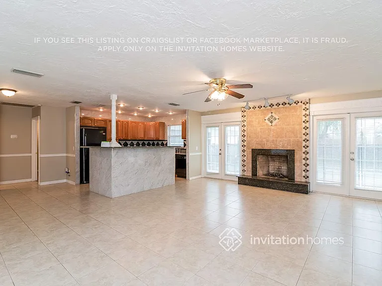 1007 Ell Way — Photo 3