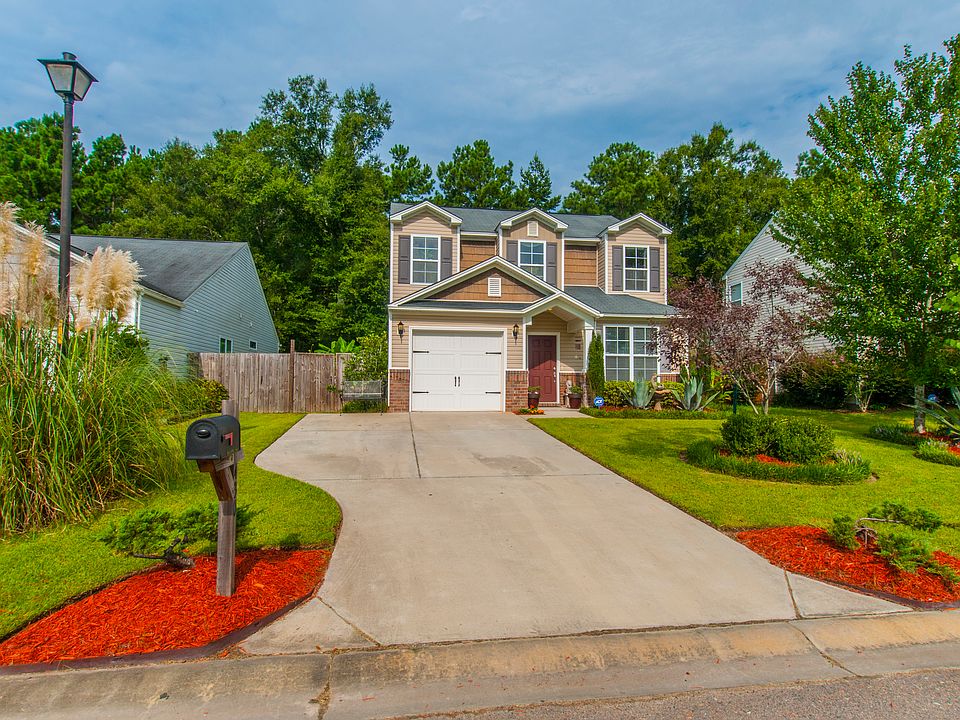 1st image of 430 Stoney Field Dr