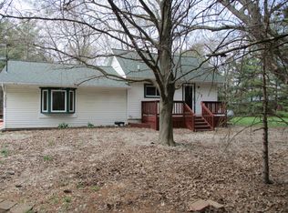 10539 N Royston Rd, Grand Ledge, MI 48837