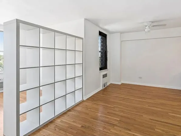 415 Argyle Rd APT 5B, Brooklyn, NY 11218