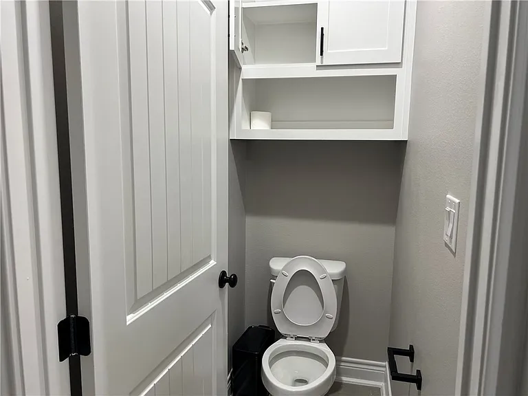 4006 Talbot Dr — Photo 28