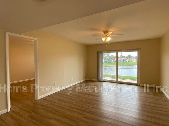 3rd image of 107 Lake Evelyn Dr