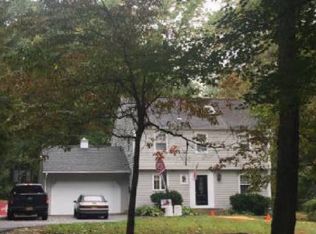23 Cliffside Ln, Bedford Corners, NY 10549