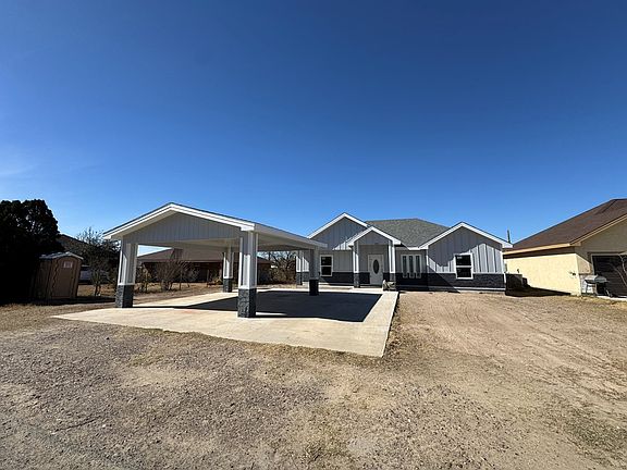 2nd image of 102 Winchester Rd