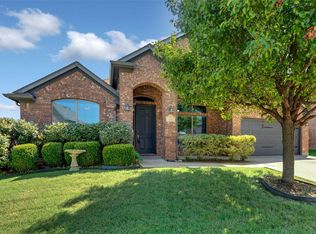 439 Bristol St, Roanoke, TX 76262