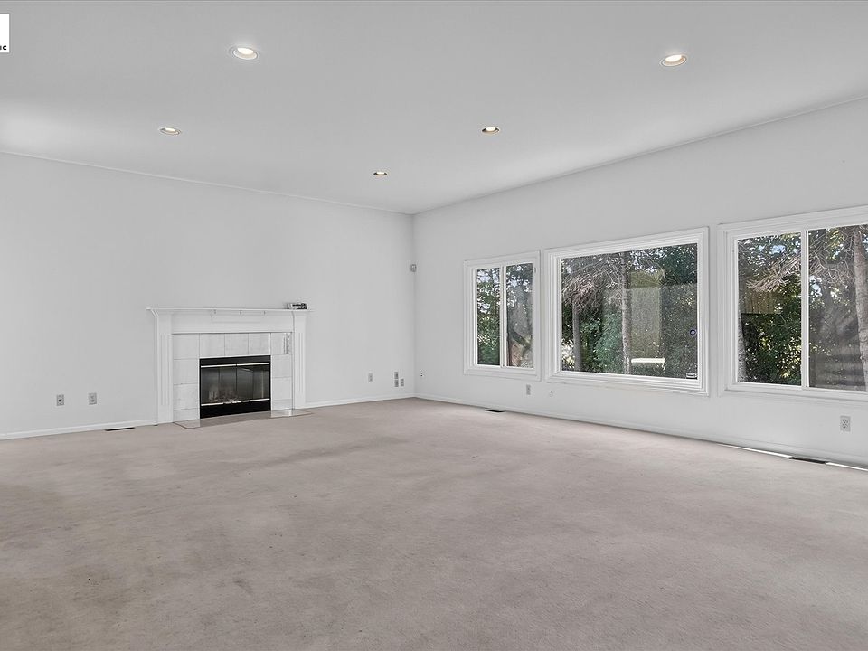 1431 Provincial Dr, photo 19