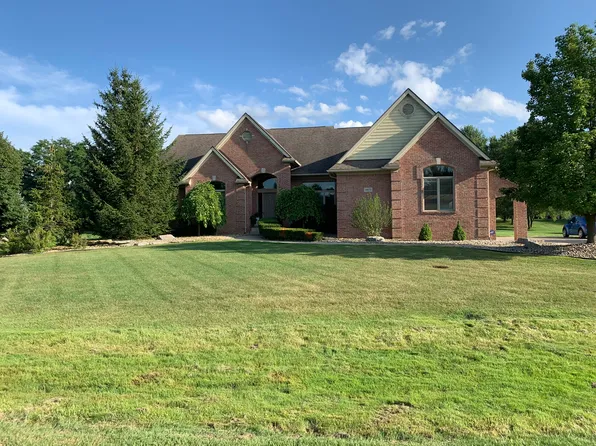 4475 Loon Harbor Ln, Linden, MI 48451