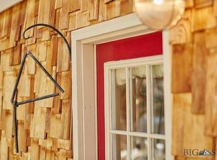 64425 Gallatin Rd, Gallatin Gateway, MT 59730