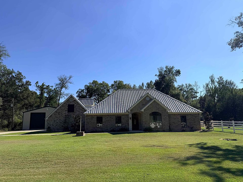 1st image of 2552 Kenneth Dr