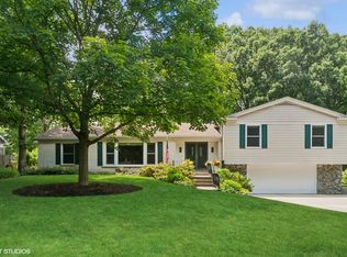 440 Beverly Pl, Lake Forest, IL 60045