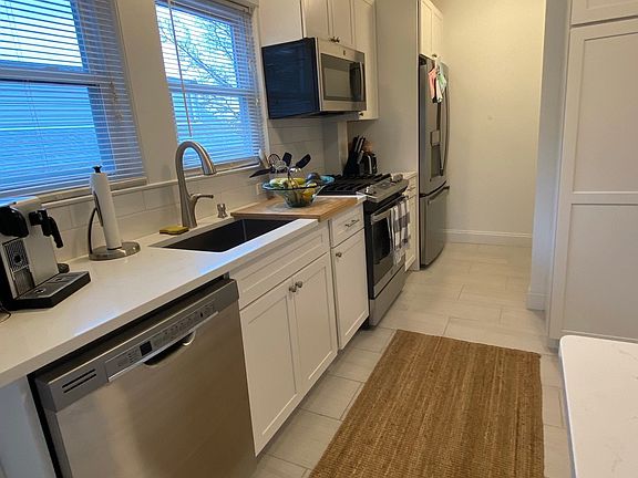 4th image of 665 Main St #1