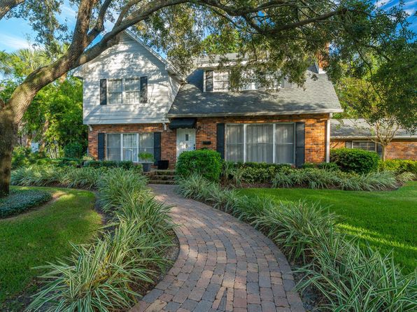 51 Bahama Cir