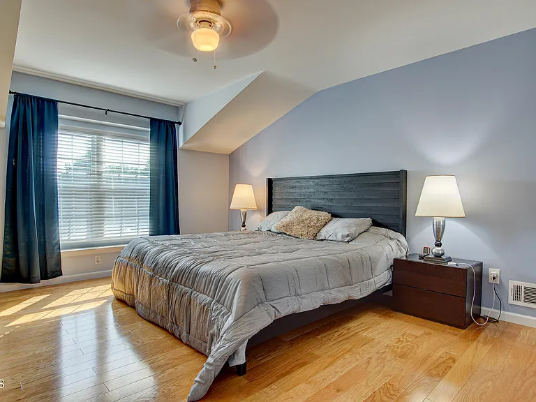 187 Kentucky Way — Photo 12