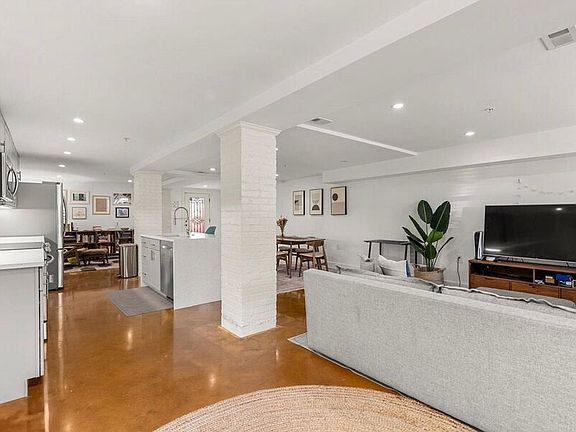 5th image of 1239 Simms Pl NE Unit 5