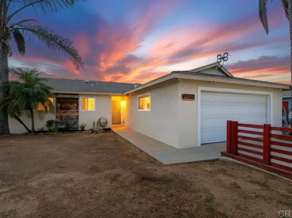 4925 Siesta Dr, Oceanside, CA 92057